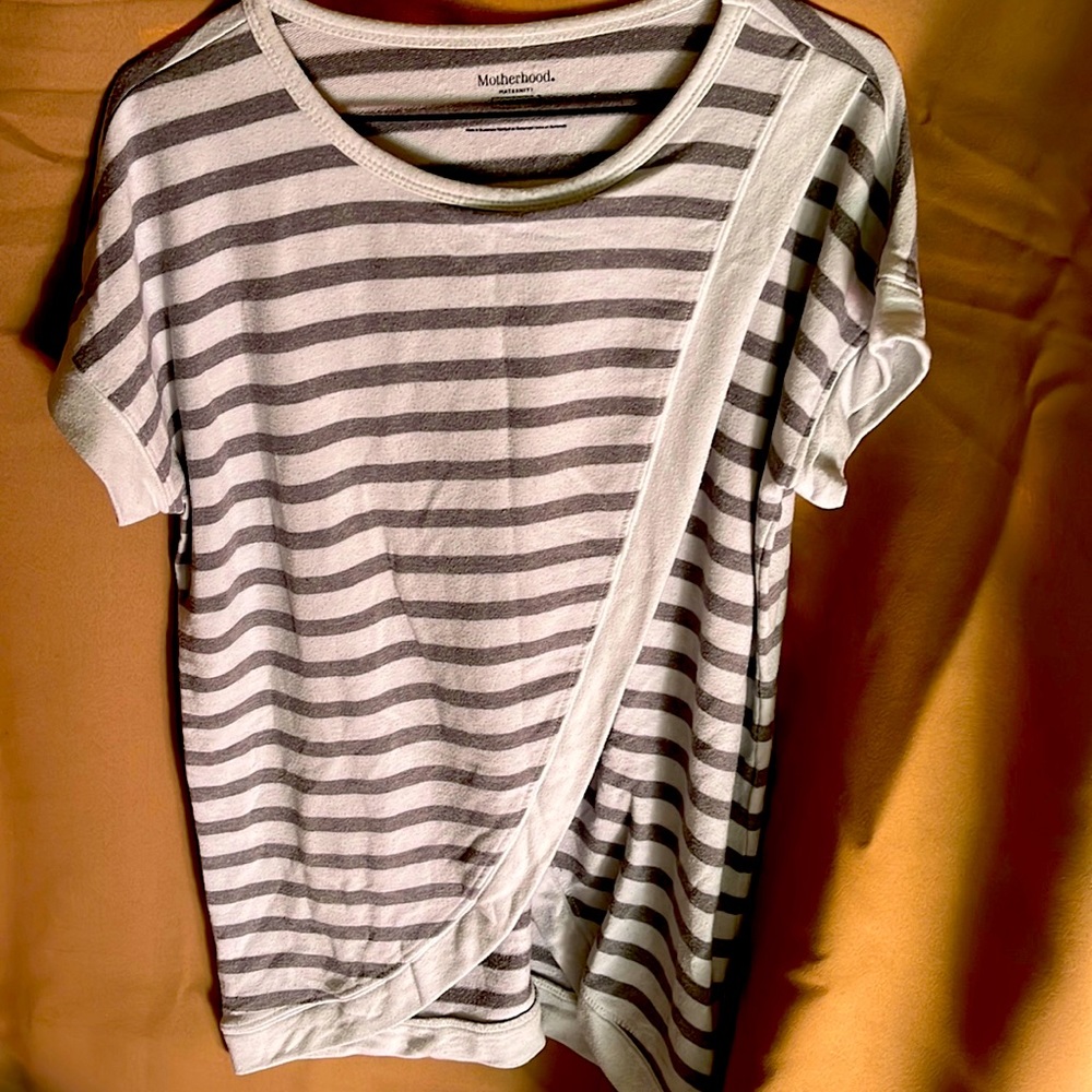 Maternity& Nursing motherhood blouse size M